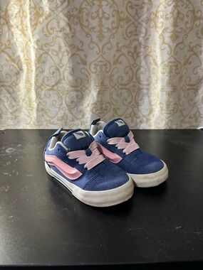 Vans Kids Navy and Pink Low-Top Sneakers